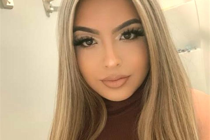 Stella, 39, a blonde dark-eyed latina companion based in San Pedro Matamoros. Offering Girlfriend Experience, Striptease, Duos. Available for incall and outc...