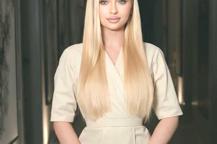 Stella, 39, a blonde hazel-eyed mediterranean companion based in Slough. Offering Roleplay, BDSM, Overnight, Tantra, Erotic Massage. Available for incall and...
