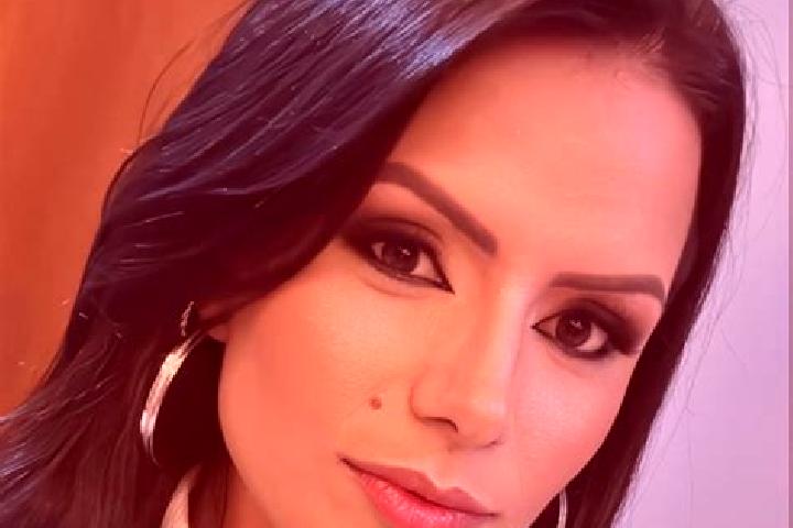 Stella, 39 — Escort in Ivinhema, Brazil