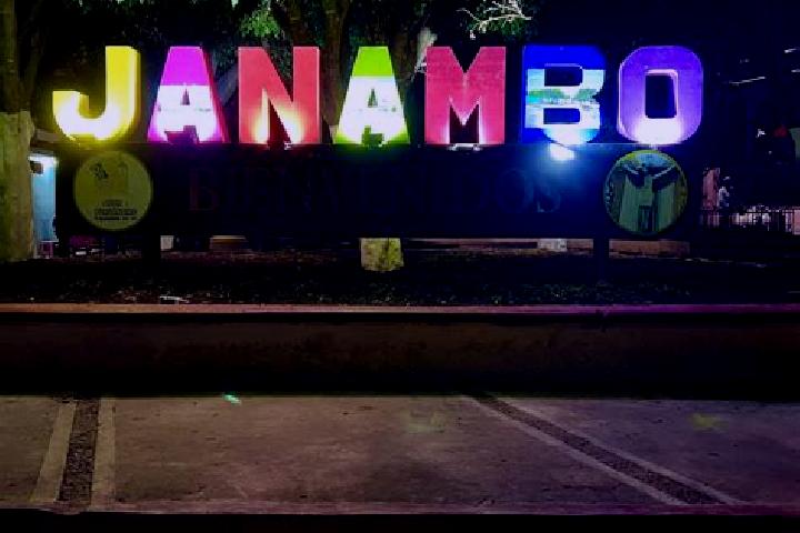 Stella, 39 — Escort in Janambo, Mexico