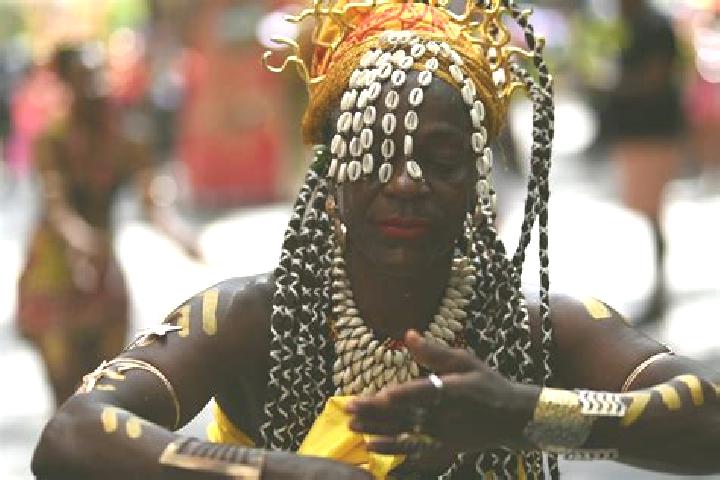 Stella, 39 — Escort in Lucunga, Angola