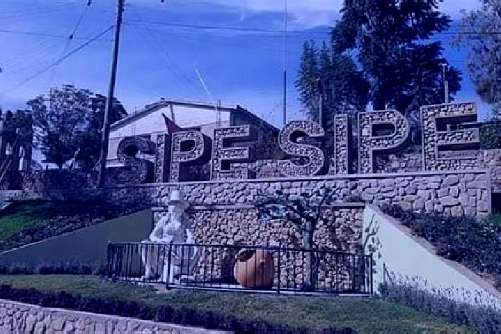 Stella, 39 — Escort in Sipe Sipe, Bolivia