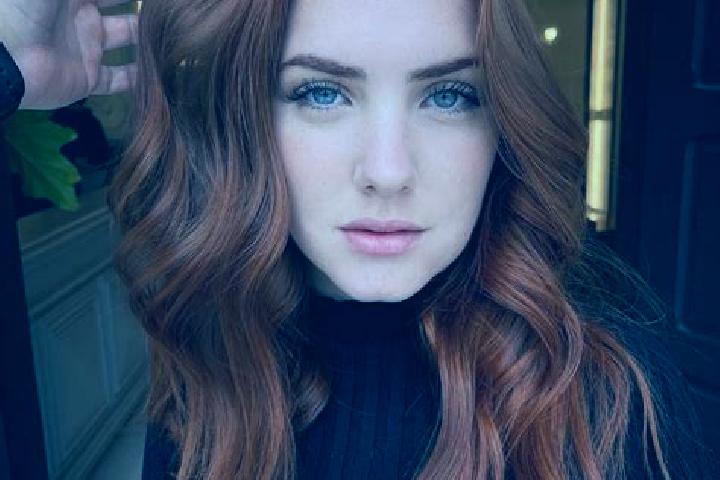 Victoria, 20, a auburn blue-eyed mixed companion based in Rhade. Offering Party Girl, CIM, Striptease, Domination, Travel Companion. Available for incall and...