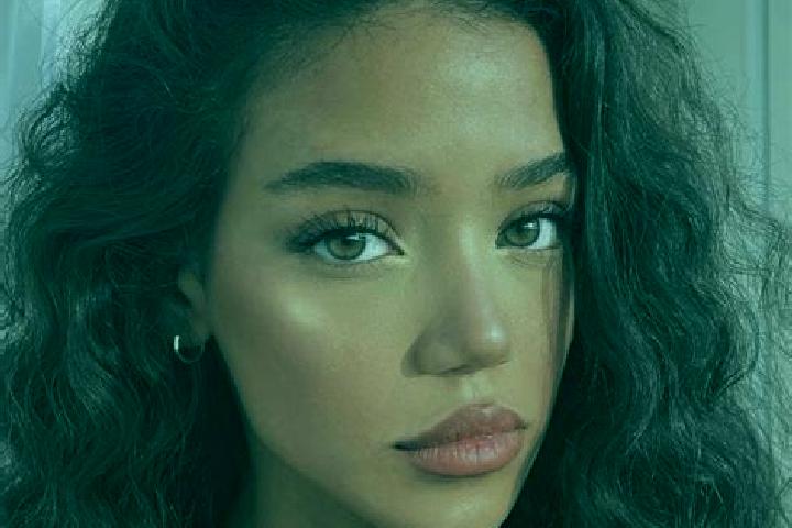 Victoria, 20, a black brown-eyed european companion based in Bultei. Offering Travel Companion, Fetish, GFE. Available for incall and outcall, overnight book...