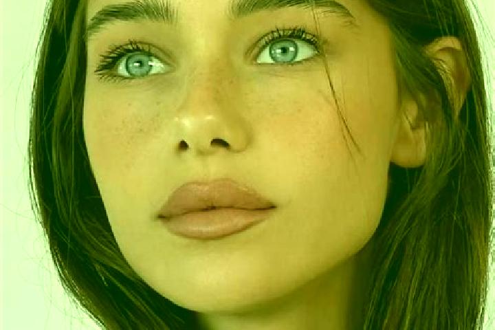 Victoria, 20, a brunette dark-eyed caribbean companion based in Dormansland. Offering CIM, Overnight, Travel Companion. Available for incall and outcall, day...