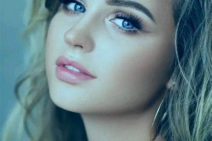 Victoria, 20, a dark blonde blue-eyed slavic companion based in Fern Tree. Offering Dinner Date, OWO, Deep French Kissing. Available for incall and outcall, ...