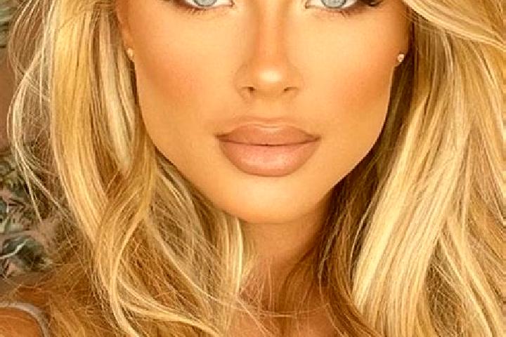 Victoria, 20, a platinum blonde blue-eyed latina companion based in Dolni Benesov. Offering GFE, Overnight, Prostate Massage, Fetish, Party Girl. Available f...