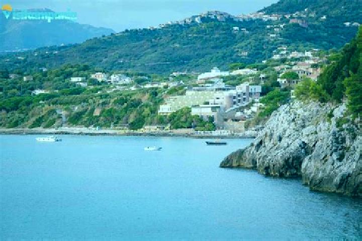 Victoria, 20 — Escort in Centola, Italy