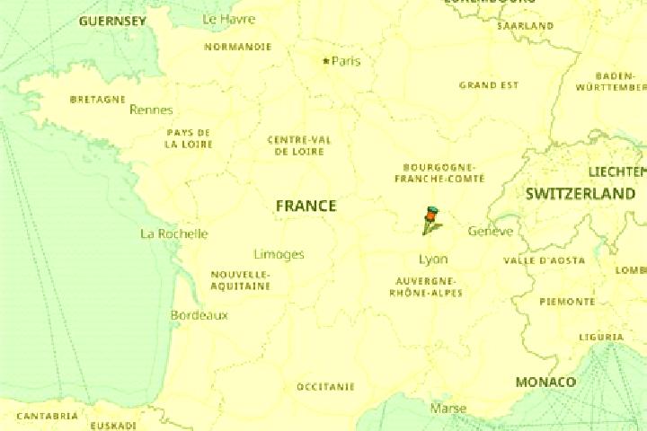 Victoria, 20 — Escort in La Guyonniere, France