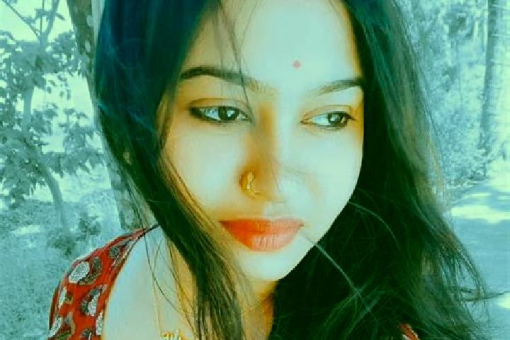 Victoria, 20 — Escort in Madanpur, India