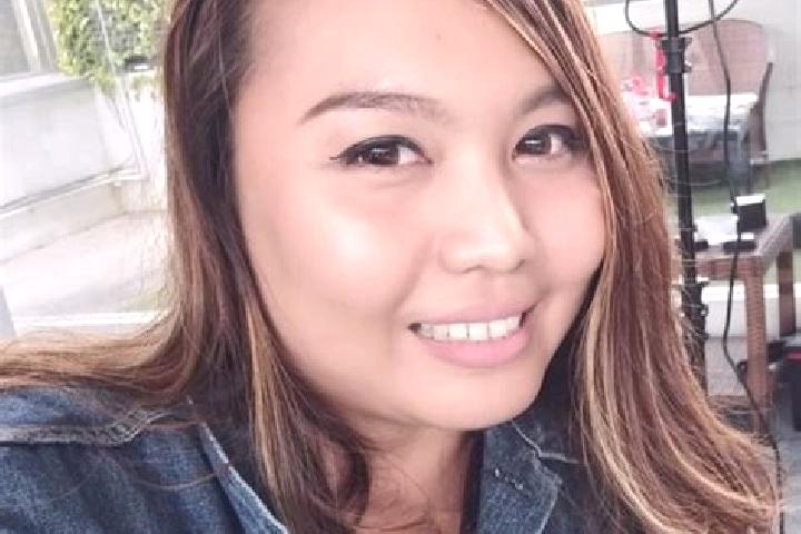 Victoria, 20 — Escort in Suruhan, Indonesia