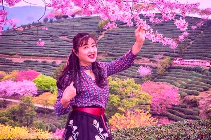 Victoria, 20 — Escort in Yongfu, China