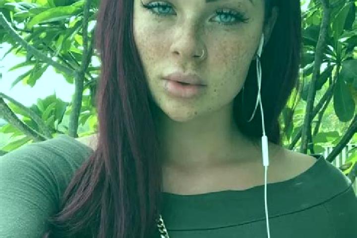 Victoria, 21, a auburn grey-eyed ebony companion based in Santa Iria da Azoia. Offering A-Level, GFE, Girlfriend Experience, Striptease. Available for incall...