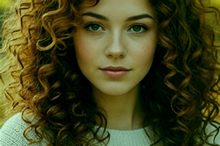 Victoria, 21, a auburn grey-eyed latina companion based in Bulim. Offering Travel Companion, Girlfriend Experience, Dinner Date, Erotic Massage. Available fo...