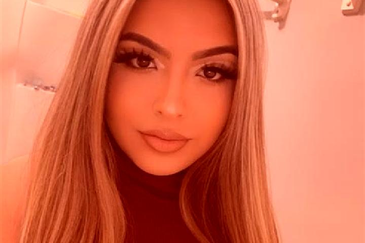 Victoria, 21, a blonde amber-eyed latina companion based in East Foothills. Offering BDSM, Duos, Roleplay. Available for incall and outcall, day and evening ...