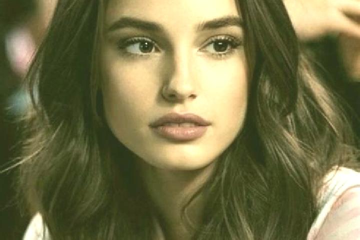 Victoria, 21, a brunette brown-eyed asian companion based in Khoroshe Ozero. Offering Couples, Party Girl, Roleplay. Available for incall and outcall, overni...