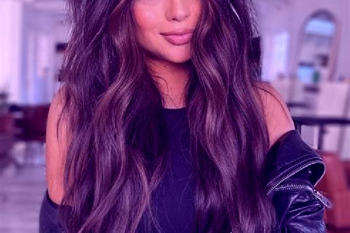 Victoria, 21, a brunette dark-eyed ebony companion based in Lind. Offering Domination, OWO, GFE. Available for incall and outcall, day and evening dates.