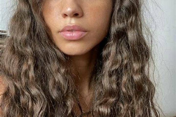 Victoria, 21, a brunette hazel-eyed mixed companion based in Bogor. Offering A-Level, Prostate Massage, Erotic Massage, BDSM, Girlfriend Experience. Availabl...