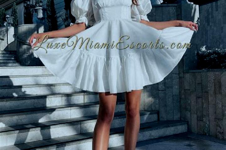 Victoria, 21, a red brown-eyed slavic companion based in Tagliuno. Offering Party Girl, Dinner Date, Fetish, Couples. Available for incall and outcall, day a...