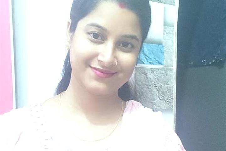 Victoria, 21 — Escort in Alik Ghund, Pakistan
