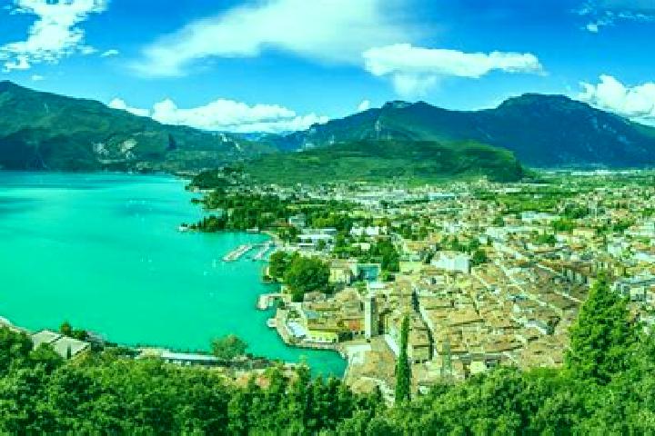 Victoria, 21 — Escort in Doberdo del Lago, Italy
