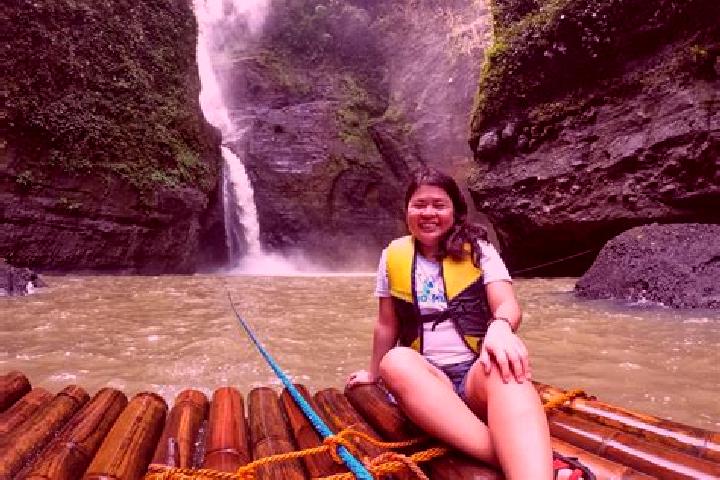 Victoria, 21 — Escort in Pagsanghan, Philippines