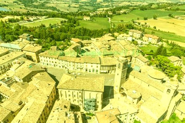 Victoria, 21 — Escort in San Ginesio, Italy