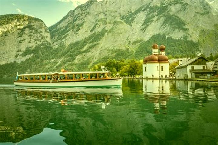Victoria, 21 — Escort in Schoenau am Koenigssee, Germany
