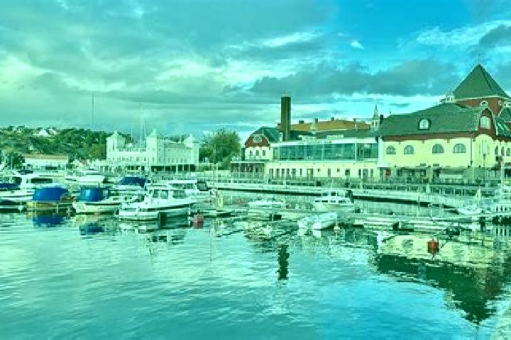Victoria, 21 — Escort in Stroemstad, Sweden