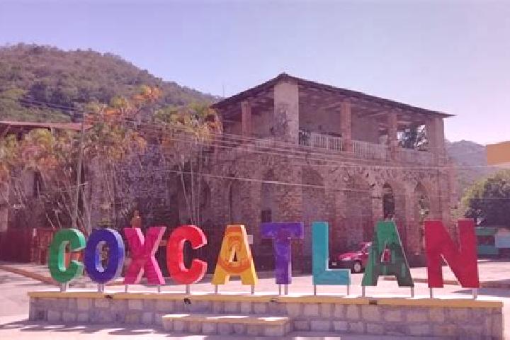 Victoria, 21 — Escort in Temalacaco, Mexico