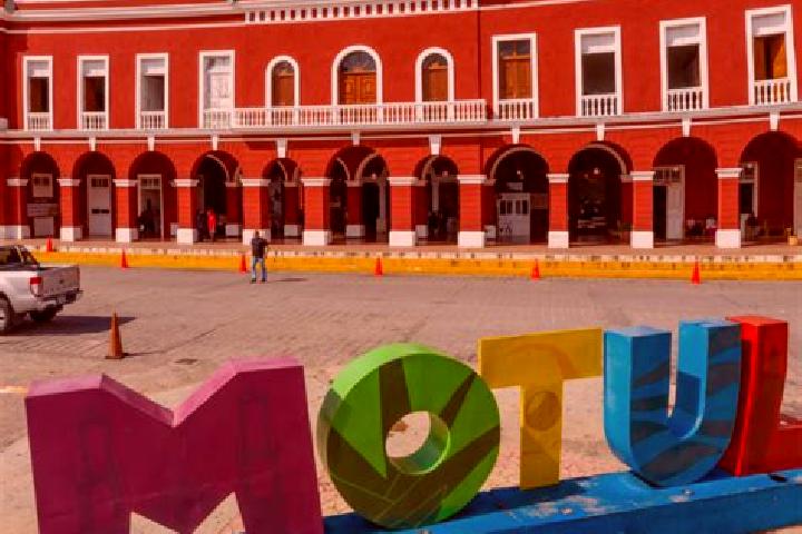 Victoria, 21 — Escort in Ticopo, Mexico