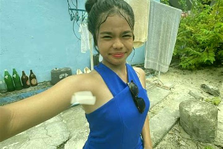 Victoria, 21 — Escort in Tinaan, Philippines