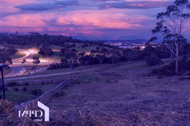 Victoria, 21 — Escort in Tolmans Hill, Australia