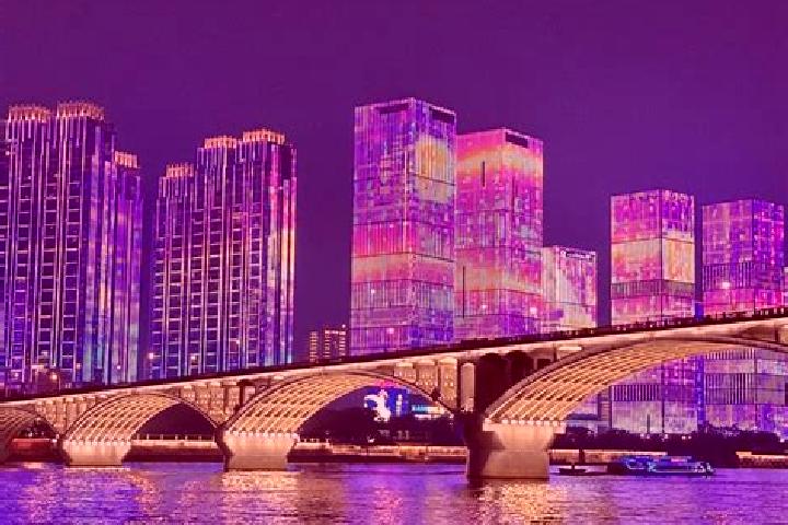 Victoria, 21 — Escort in Yidu, China