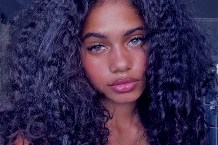 Victoria, 22, a black grey-eyed ebony companion based in Laranjeiras do Sul. Offering BDSM, Dinner Date, Fetish. Available for incall and outcall, day and ev...
