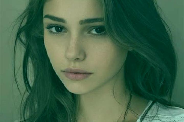 Victoria, 22, a brunette dark-eyed slavic companion based in Massey Drive. Offering Travel Companion, Couples, Dinner Date. Available for incall and outcall,...