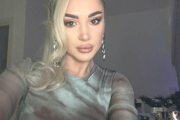 Victoria, 22, a dark blonde dark-eyed mediterranean companion based in Yarivka. Offering Roleplay, BDSM, GFE. Available for incall and outcall, day and eveni...