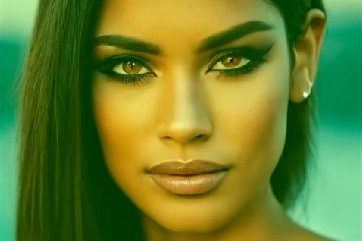 Victoria, 22, a red dark-eyed latina companion based in Ryd. Offering Dinner Date, Tantra, Girlfriend Experience, 69. Available for incall and outcall, overn...