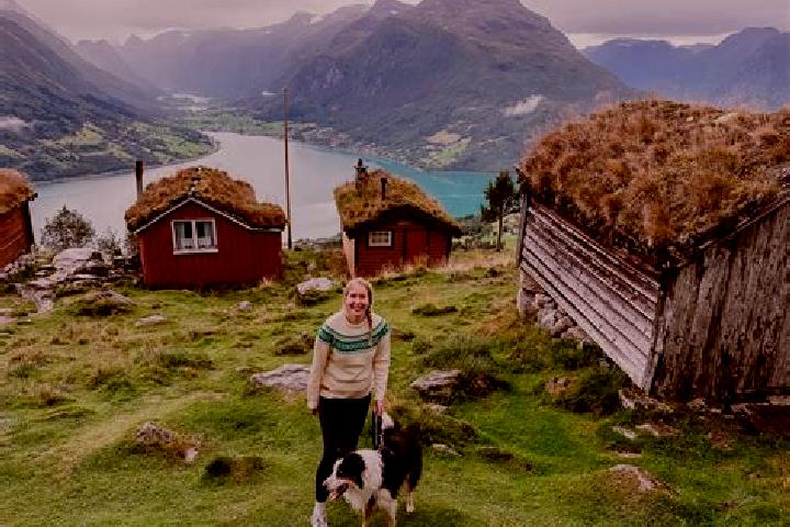 Victoria, 22 — Escort in Botngard, Norway