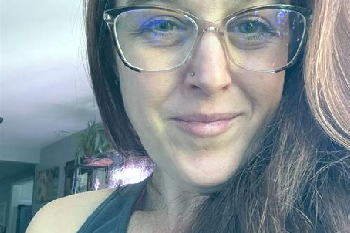 Victoria, 22 — Escort in Englewood, United States