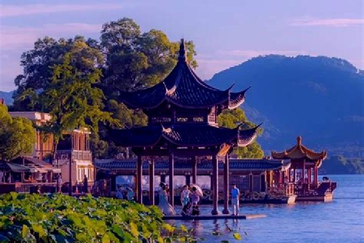 Victoria, 22 — Escort in Huizhou, China