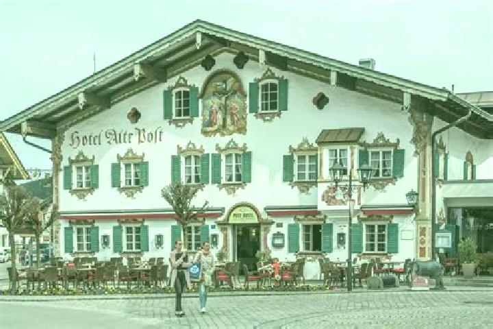 Victoria, 22 — Escort in Oberammergau, Germany