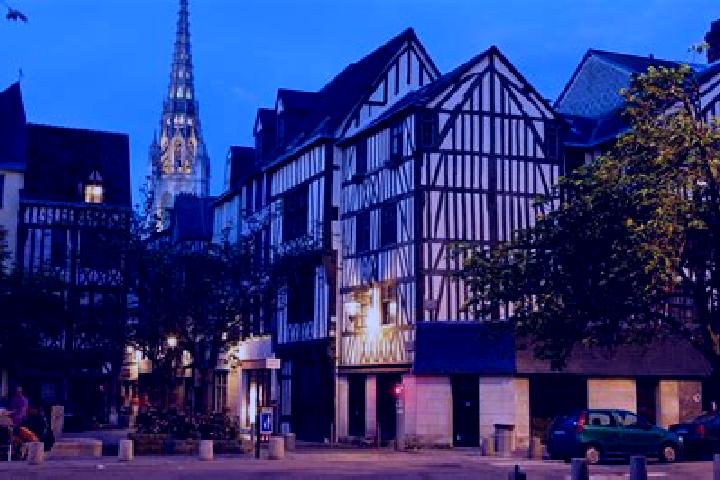 Victoria, 22 — Escort in Rouans, France