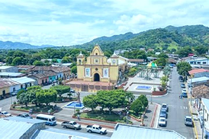 Victoria, 22 — Escort in San Francisco del Valle, Honduras