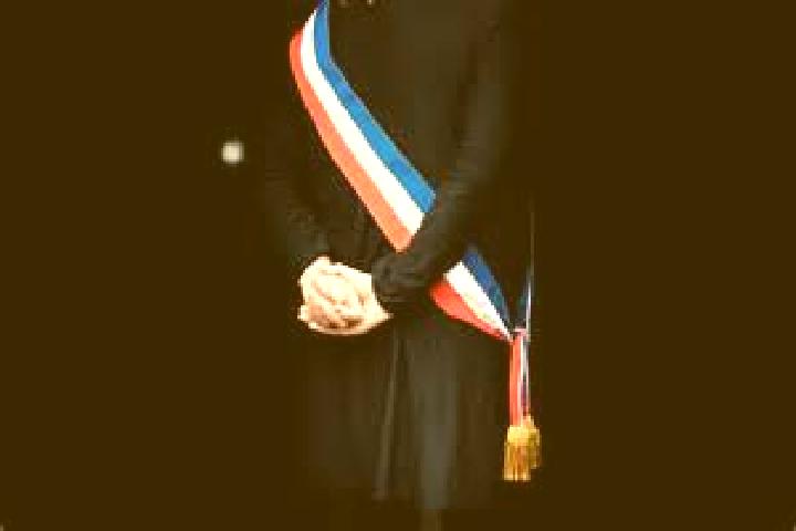 Victoria, 22 — Escort in Waziers, France