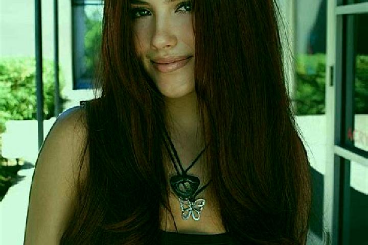Victoria, 23, a auburn dark-eyed mixed companion based in Gouakatouo. Offering CIM, Domination, Dinner Date, Massage. Available for incall and outcall, day a...
