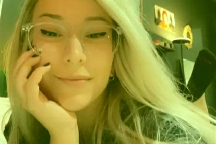 Victoria, 23, a blonde amber-eyed asian companion based in Saranac. Offering Couples, Domination, GFE, Deep French Kissing, CIM. Available for incall and out...