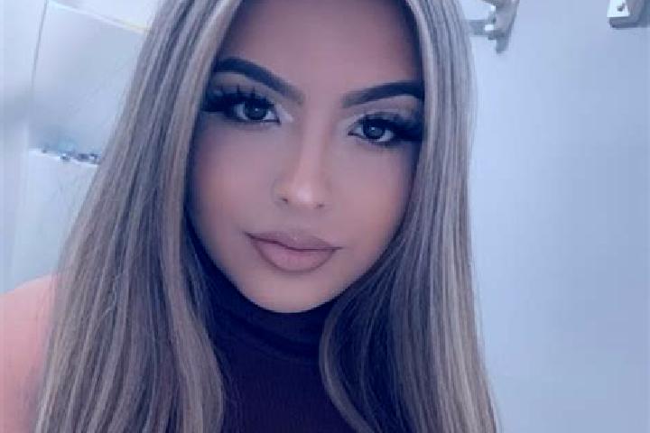 Victoria, 23, a blonde amber-eyed latina companion based in Yangce. Offering Striptease, Duos, Prostate Massage, Couples. Available for incall and outcall, d...