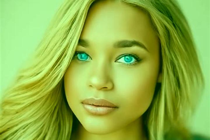 Victoria, 23, a blonde blue-eyed latina companion based in Se ergu. Offering Travel Companion, Tantra, CIM. Available for incall and outcall, day and evening...