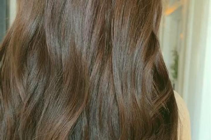Victoria, 23, a red brown-eyed mixed companion based in Heliopolis. Offering Dinner Date, GFE. Available for incall and outcall, overnight bookings available.